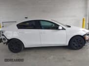 ✅ 2012 Mazda 3 i Sport • VIN: JM1BL1UG4C1548837 • Лот: 42188418. Опубликован ранее на IAAI с пробегом 143 686 миль. Бесплатный доступ к архиву аукционных продаж из США и подробный отчёт об истории автомобиля на DreamBid. Изображение 14.