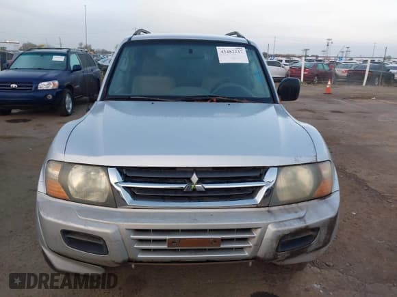 ✅ 2002 Mitsubishi Montero XLS • VIN: JA4MW31R22J064143 • Lot: 43482237. Listed on IAAI with 209,532 mi. Free auction sales archive from the USA and detailed vehicle history report at DreamBid. Image 6.