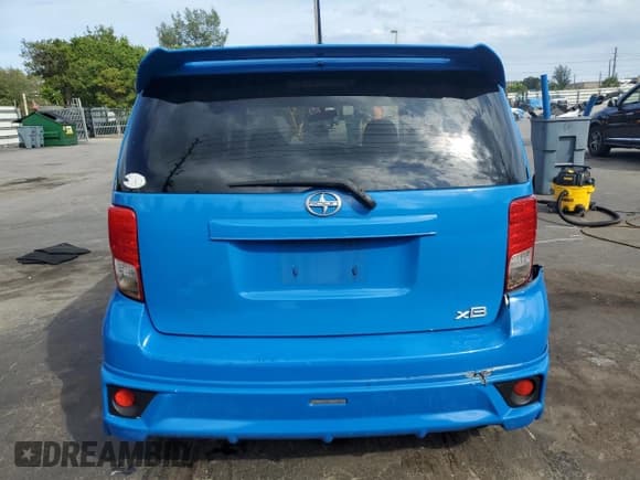 ✅ 2011 Scion xB • VIN: JTLZE4FE3B1134330 • Lot: 90573955. Listed on Copart with 140,063 mi. Free auction sales archive from the USA and detailed vehicle history report at DreamBid. Image 6.