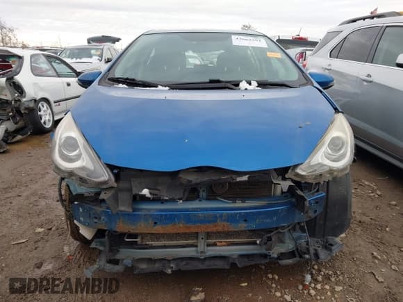 ✅ 2015 Toyota Prius One • VIN: JTDKDTB34F1094697 • Lot: 43662591. Wystawiony na IAAI z przebiegiem 191 439 mil. Bezpłatny archiwum sprzedaży aukcyjnych z USA i szczegółowy raport historii pojazdu na DreamBid. Zdjęcie 13.