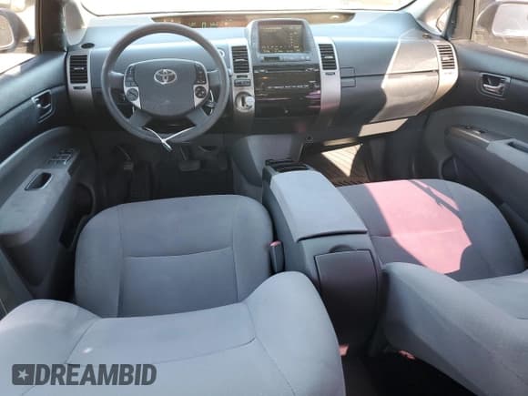 ✅ 2008 Toyota Prius • VIN: JTDKB20U883393774 • Lot: 90377585. Listed on Copart with 93,525 mi. Free auction sales archive from the USA and detailed vehicle history report at DreamBid. Image 8.