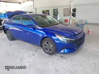2023 Hyundai Elantra SEL z VIN KMHLM4AG7PU452451, wystawiony jako IAAI lot #43295917 z przebiegiem 50 590 mil mil oraz . Historia ofert i sprzedaży dostępna na DreamBid. Obrazek 1.
