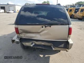 ✅ 2004 Chevrolet Blazer LS • VIN: 1GNDT13X04K162994 • Lot: 56359215. Wystawiony na Copart z przebiegiem 257 524 mil. Bezpłatny archiwum sprzedaży aukcyjnych z USA i szczegółowy raport historii pojazdu na DreamBid. Zdjęcie 6.