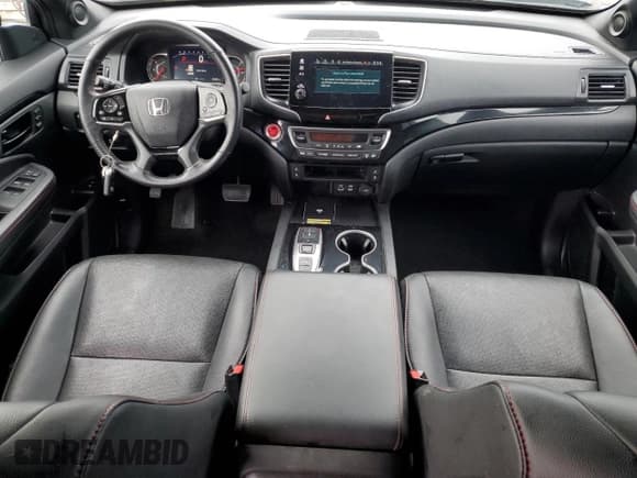 ✅ 2024 Honda Passport Black Edition • VIN: 5FNYF8H85RB500423 • Lot: 67436455. Listed on Copart with 32,844 mi. Free auction sales archive from the USA and detailed vehicle history report at DreamBid. Image 8.