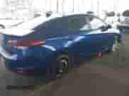 2020 Hyundai Elantra SEL z VIN 5NPD84LF1LH580044, wystawiony jako IAAI lot #43242807 z przebiegiem 83 809 mil mil oraz . Historia ofert i sprzedaży dostępna na DreamBid. Obrazek 4.