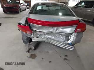 2003 Dodge Intrepid ES z VIN 2B3HD56M13H500281, wystawiony jako IAAI lot #42070925 z przebiegiem 252 360 mil mil oraz . Historia ofert i sprzedaży dostępna na DreamBid. Obrazek 6.