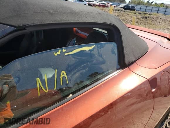 2015 Chevrolet Corvette Z51 2LT с VIN 1G1YK3D71F5111912, выставлен на аукционе Copart как лот 75064514 с пробегом Не указан миль и На запчасти • Non repairable. История ставок и продаж доступна на DreamBid. Изображение 12.