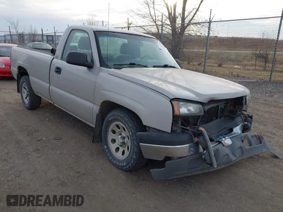 ✅ 2005 Chevrolet Silverado 1500 Work Truck • VIN: 1GCEC14X95Z253704 • Lot: 43699551. Listed on IAAI with 170,841 mi. Free auction sales archive from the USA and detailed vehicle history report at DreamBid. Image 1.