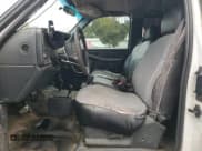 ✅ 2002 Chevrolet Silverado 2500HD • VIN: 1GCHK29U22E132147 • Lot: 91255045. Wystawiony na Copart z przebiegiem Nie podano. Bezpłatny archiwum sprzedaży aukcyjnych z USA i szczegółowy raport historii pojazdu na DreamBid. Zdjęcie 7.