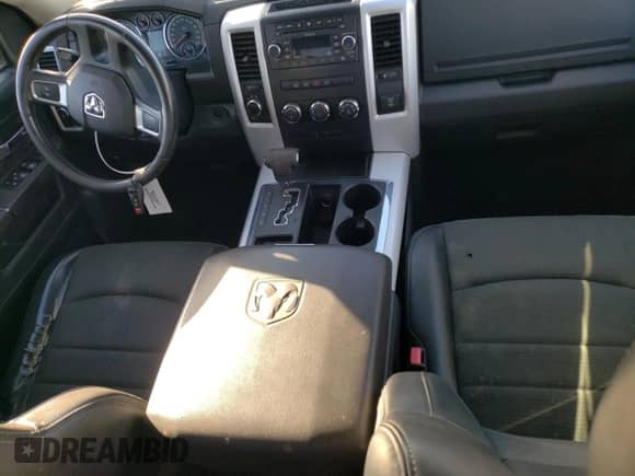 2009 Dodge 1500 SLT с VIN 1D3HV18T49S815982, выставлен на аукционе Copart как лот 82655194 с пробегом 220 176 миль миль и Чистый • Clean title. История ставок и продаж доступна на DreamBid. Изображение 8.