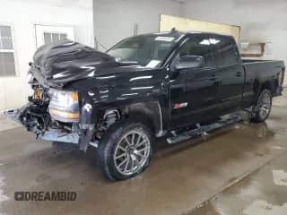 2018 Chevrolet Silverado 1500 LT z VIN 1GCVKREC2JZ217666, wystawiony jako Copart lot #65390355 z przebiegiem 103 266 mil mil oraz Czysty tytuł • Clean title. Historia ofert i sprzedaży dostępna na DreamBid. Obrazek 1.