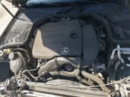 ✅ 2020 Mercedes-Benz C 300 • VIN: WDDWF8EB2LR527397 • Lot: 80670825. Wystawiony na Copart z przebiegiem 64 331 mil. Bezpłatny archiwum sprzedaży aukcyjnych z USA i szczegółowy raport historii pojazdu na DreamBid. Zdjęcie 16.