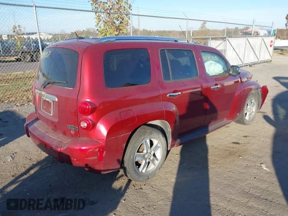 ✅ 2008 Chevrolet HHR LT • VIN: 3GNCA23D68S713498 • Lot: 40796907. Listed on IAAI with 123,442 mi. Free auction sales archive from the USA and detailed vehicle history report at DreamBid. Image 4.