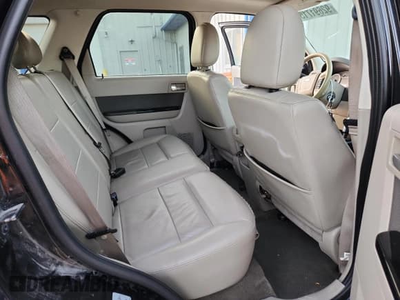 ✅ 2011 Ford Escape Hybrid • VIN: 1FMCU5K38BKB23442 • Lot: 92691715. Listed on Copart with 142,463 mi. Free auction sales archive from the USA and detailed vehicle history report at DreamBid. Image 11.