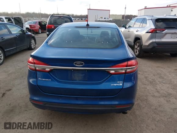 ✅ 2017 Ford Fusion Hybrid SE • VIN: 3FA6P0LU4HR344369 • Lot: 43916879. Listed on IAAI with 162,306 mi. Free auction sales archive from the USA and detailed vehicle history report at DreamBid. Image 16.