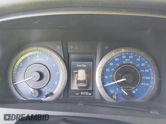 ✅ 2017 Toyota Sienna XLE Premium • VIN: 5TDYZ3DC9HS794892 • Lot: 43766163. Wystawiony na IAAI z przebiegiem 91 733 mil. Bezpłatny archiwum sprzedaży aukcyjnych z USA i szczegółowy raport historii pojazdu na DreamBid. Zdjęcie 7.