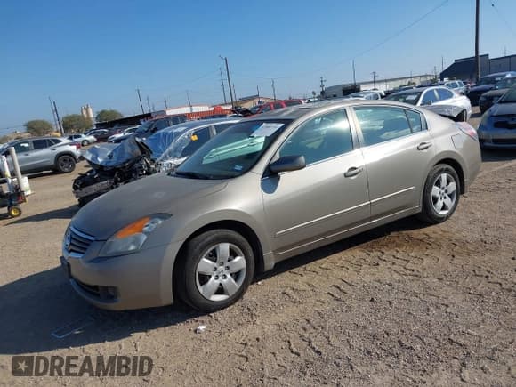 ✅ 2008 Nissan Altima S • VIN: 1N4AL21E38N509263 • Lot: 43500716. Wystawiony na IAAI z przebiegiem 193 777 mil. Bezpłatny archiwum sprzedaży aukcyjnych z USA i szczegółowy raport historii pojazdu na DreamBid. Zdjęcie 2.