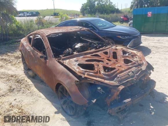 ✅ 2015 Hyundai Genesis Coupe Ultimate • VIN: KMHHU6KJ4FU124365 • Lot: 39001064. Wystawiony na IAAI z przebiegiem Nie podano. Bezpłatny archiwum sprzedaży aukcyjnych z USA i szczegółowy raport historii pojazdu na DreamBid. Zdjęcie 1.