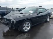 ✅ 2010 Dodge Challenger SE • VIN: 2B3CJ4DV6AH195141 • Лот: 43351591. Опубликован ранее на IAAI с пробегом 164 248 миль. Бесплатный доступ к архиву аукционных продаж из США и подробный отчёт об истории автомобиля на DreamBid. Изображение 2.