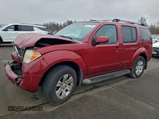 ✅ 2005 Nissan Pathfinder XE • VIN: 5N1AR18W05C742411 • Lot: 93711945. Wystawiony na Copart z przebiegiem 232 594 mil. Bezpłatny archiwum sprzedaży aukcyjnych z USA i szczegółowy raport historii pojazdu na DreamBid. Zdjęcie 1.