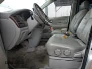 ✅ 2000 Mazda MPV DX • VIN: JM3LW28G7Y0129123 • Лот: 49331495. Опубликован ранее на Copart с пробегом 155 395 миль. Бесплатный доступ к архиву аукционных продаж из США и подробный отчёт об истории автомобиля на DreamBid. Изображение 7.