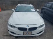 ✅ 2016 BMW 4 Series 435i xDrive • VIN: WBA3R5C52GK373771 • Lot: 41462286. Wystawiony na IAAI z przebiegiem 123 713 mil. Bezpłatny archiwum sprzedaży aukcyjnych z USA i szczegółowy raport historii pojazdu na DreamBid. Zdjęcie 12.