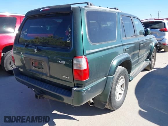 ✅ 2000 Toyota 4Runner SR5 • VIN: JT3GN86R3Y0177677 • Лот: 43607624. Опубликован ранее на IAAI с пробегом 293 490 миль. Бесплатный доступ к архиву аукционных продаж из США и подробный отчёт об истории автомобиля на DreamBid. Изображение 4.