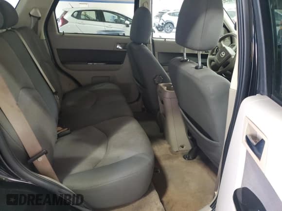 ✅ 2009 Mazda Tribute • VIN: 4F2CZ06G69KM01383 • Лот: 67804355. Опубликован ранее на Copart с пробегом 203 492 миль. Бесплатный доступ к архиву аукционных продаж из США и подробный отчёт об истории автомобиля на DreamBid. Изображение 11.