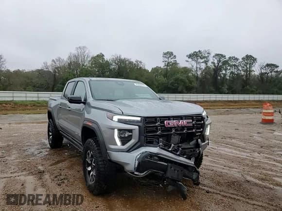 ✅ 2023 GMC Canyon 4WD AT4X • VIN: 1GTP6EEK2P1197620 • Лот: 45086574. Опубликован ранее на Copart с пробегом 4 417 миль. Бесплатный доступ к архиву аукционных продаж из США и подробный отчёт об истории автомобиля на DreamBid. Изображение 10.