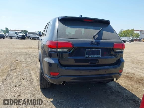✅ 2015 Jeep Grand Cherokee Laredo • VIN: 1C4RJFAG4FC932521 • Лот: 42827186. Опубликован ранее на IAAI с пробегом 146 637 миль. Бесплатный доступ к архиву аукционных продаж из США и подробный отчёт об истории автомобиля на DreamBid. Изображение 16.