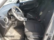 ✅ 2020 Hyundai Venue SE • VIN: KMHRB8A39LU044984 • Lot: 86169324. Listed on Copart with 141,067 mi. Free auction sales archive from the USA and detailed vehicle history report at DreamBid. Image 7.