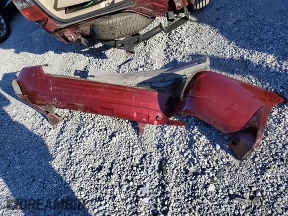 2007 Toyota Highlander с VIN JTEGD21A370160367, выставлен на аукционе Copart как лот 82582555 с пробегом 208 529 миль миль и Списание • Salvage title. История ставок и продаж доступна на DreamBid. Изображение 13.