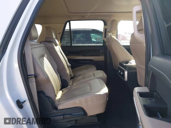 ✅ 2023 Ford Expedition Max Limited • VIN: 1FMJK2A8XPEA15757 • Lot: 41657197. Wystawiony na IAAI z przebiegiem 56 839 mil. Bezpłatny archiwum sprzedaży aukcyjnych z USA i szczegółowy raport historii pojazdu na DreamBid. Zdjęcie 8.