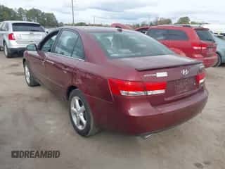 2008 Hyundai Sonata SE with VIN 5NPEU46F68H372454, listed as a IAAI auction lot 43558923 with 154,286 mi miles and . Bid and sale history available at DreamBid. Image 3.