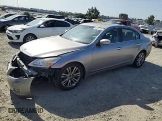 ✅ 2010 Hyundai Genesis • VIN: KMHGC4DE0AU092347 • Lot: 61107745. Wystawiony na Copart z przebiegiem 183 222 mil. Bezpłatny archiwum sprzedaży aukcyjnych z USA i szczegółowy raport historii pojazdu na DreamBid. Zdjęcie 1.