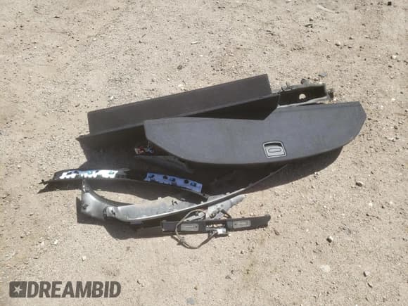 ✅ 2015 Hyundai Santa Fe • VIN: 5XYZW4LA6FG269611 • Лот: 51587024. Опубликован ранее на Copart с пробегом 139 100 миль. Бесплатный доступ к архиву аукционных продаж из США и подробный отчёт об истории автомобиля на DreamBid. Изображение 13.