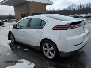 ✅ 2015 Chevrolet Volt • VIN: 1G1RA6E4XFU111412 • Lot: 81598363. Wystawiony na Copart z przebiegiem 190 574 mil. Bezpłatny archiwum sprzedaży aukcyjnych z USA i szczegółowy raport historii pojazdu na DreamBid. Zdjęcie 2.