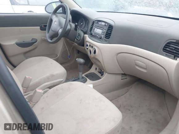 ✅ 2007 Hyundai Accent GLS • VIN: KMHCN46C47U165927 • Лот: 41953058. Опубликован ранее на IAAI с пробегом 162 590 миль. Бесплатный доступ к архиву аукционных продаж из США и подробный отчёт об истории автомобиля на DreamBid. Изображение 5.