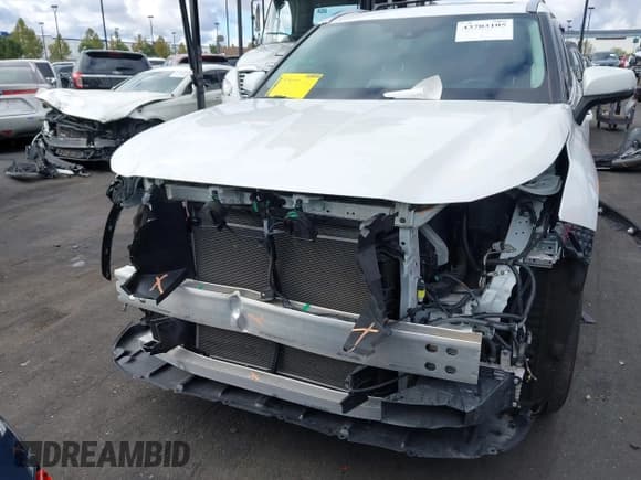 ✅ 2022 Toyota Highlander Platinum • VIN: 5TDFZRBH7NS202720 • Лот: 43703105. Опубликован ранее на IAAI с пробегом 61 791 миль. Бесплатный доступ к архиву аукционных продаж из США и подробный отчёт об истории автомобиля на DreamBid. Изображение 6.