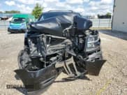 ✅ 2016 Chevrolet Suburban LT • VIN: 1GNSKHKCXGR257494 • Lot: 70998215. Wystawiony na Copart z przebiegiem Nie podano. Bezpłatny archiwum sprzedaży aukcyjnych z USA i szczegółowy raport historii pojazdu na DreamBid. Zdjęcie 5.