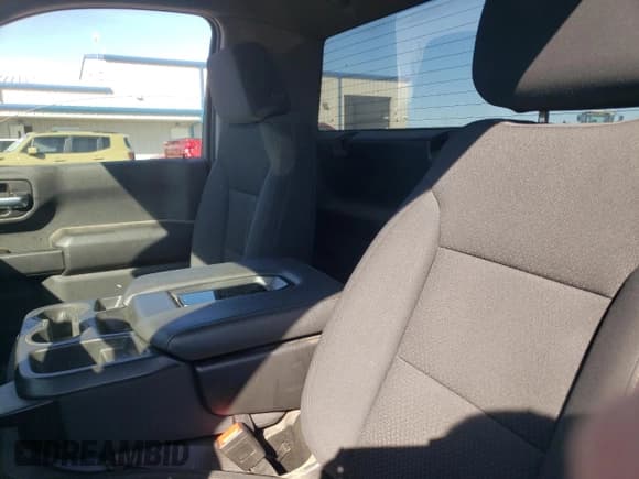 ✅ 2000 GMC Sierra 1500 SLE • VIN: 1GTEK14T7YZ362909 • Лот: 46817805. Опубликован ранее на Copart с пробегом 30 943 миль. Бесплатный доступ к архиву аукционных продаж из США и подробный отчёт об истории автомобиля на DreamBid. Изображение 10.