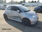 ✅ 2016 FIAT 500e • VIN: 3C3CFFGE9GT197803 • Lot: 50646875. Listed on Copart with 55,315 mi. Free auction sales archive from the USA and detailed vehicle history report at DreamBid. Image 4.