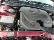 ✅ 2023 Dodge Challenger SXT • VIN: 2C3CDZGG8PH597580 • Lot: 85092865. Wystawiony na Copart z przebiegiem 12 773 mil. Bezpłatny archiwum sprzedaży aukcyjnych z USA i szczegółowy raport historii pojazdu na DreamBid. Zdjęcie 13.