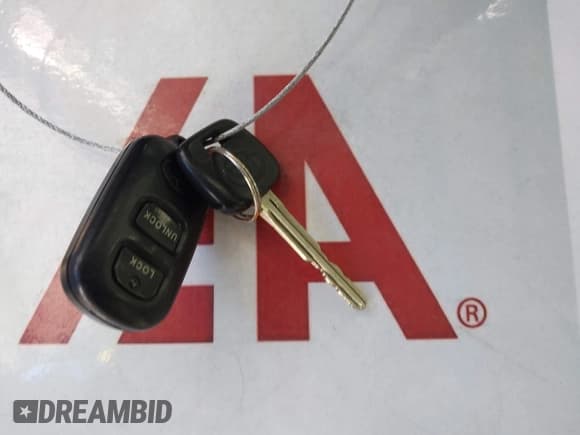 ✅ 2004 Toyota Corolla CE • VIN: 1NXBR32E14Z272799 • Lot: 43664394. Wystawiony na IAAI z przebiegiem 214 374 mil. Bezpłatny archiwum sprzedaży aukcyjnych z USA i szczegółowy raport historii pojazdu na DreamBid. Zdjęcie 11.