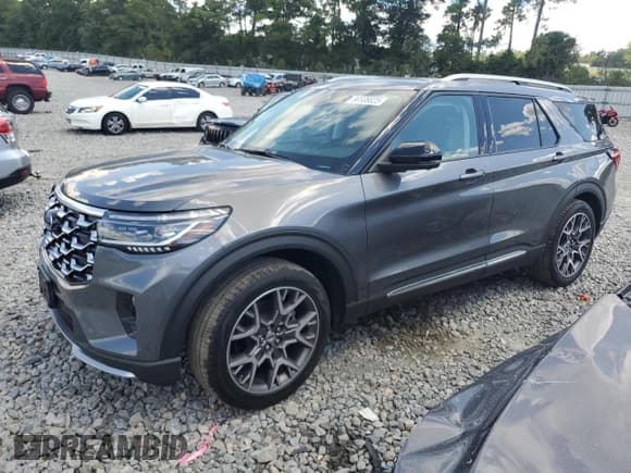 ✅ 2025 Ford Explorer • VIN: 1FMWK7HC8SGC20519 • Lot: 66538025. Wystawiony na Copart z przebiegiem 678 mil. Bezpłatny archiwum sprzedaży aukcyjnych z USA i szczegółowy raport historii pojazdu na DreamBid. Zdjęcie 1.