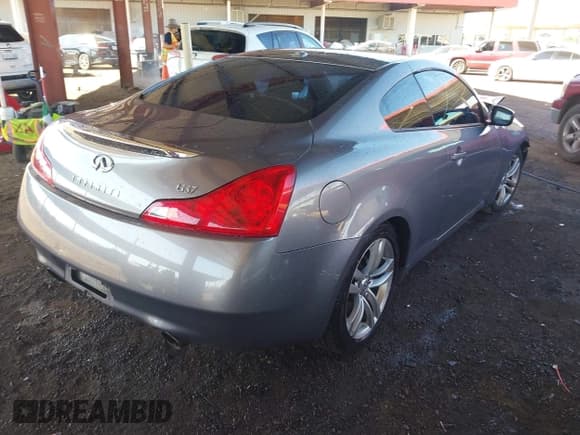 ✅ 2009 Infiniti G37 Journey • VIN: JNKCV64E49M606400 • Lot: 43713154. Listed on IAAI with 163,061 mi. Free auction sales archive from the USA and detailed vehicle history report at DreamBid. Image 4.