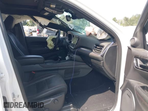 ✅ 2024 Dodge Durango R/T Plus • VIN: 1C4SDJCT6RC222370 • Lot: 42559660. Wystawiony na IAAI z przebiegiem 5 831 mil. Bezpłatny archiwum sprzedaży aukcyjnych z USA i szczegółowy raport historii pojazdu na DreamBid. Zdjęcie 5.