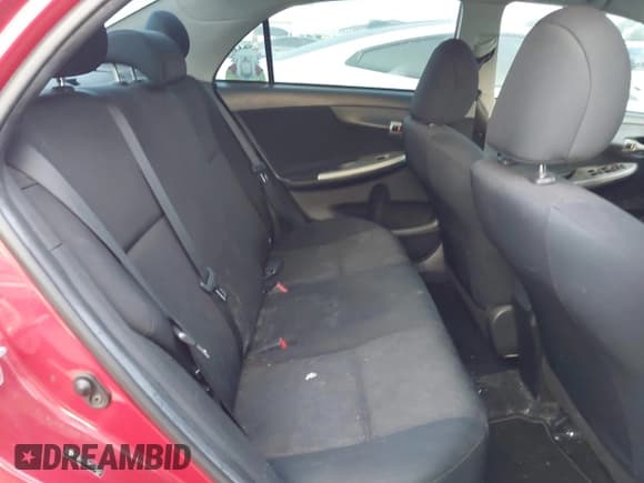 ✅ 2010 Toyota Corolla • VIN: 2T1BU4EE7AC485463 • Lot: 42325788. Listed on IAAI with 181,297 mi. Free auction sales archive from the USA and detailed vehicle history report at DreamBid. Image 8.