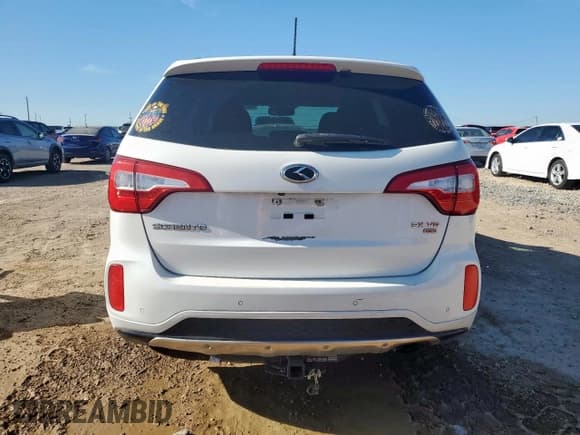 ✅ 2014 Kia Sorento SX • VIN: 5XYKW4A71EG441468 • Лот: 66692685. Опубликован ранее на Copart с пробегом 161 686 миль. Бесплатный доступ к архиву аукционных продаж из США и подробный отчёт об истории автомобиля на DreamBid. Изображение 6.