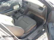 ✅ 2000 Acura RL • VIN: JH4KA9655YC003434 • Лот: 42301224. Опубликован ранее на IAAI с пробегом Не указан. Бесплатный доступ к архиву аукционных продаж из США и подробный отчёт об истории автомобиля на DreamBid. Изображение 5.